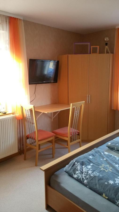 Tiny-Apartment-In-Gemuenden-An-Der-Wohra Gemunden an der Wohra المظهر الخارجي الصورة